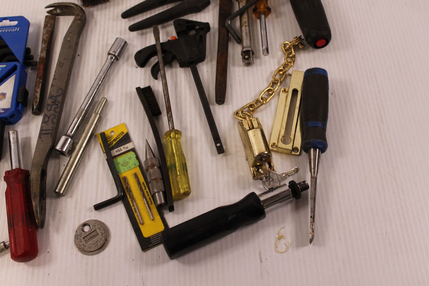 Various Used Hand Tools - Allen Keys, Nail Puller, Chisels, Linesman ...