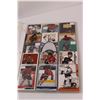 Image 5 : Aleksander Barkov & Tony Amonte Hockey Cards in Folder - (8) Sleeves