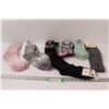 Image 1 : (7) Pairs of Women's Socks