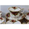 Image 2 : Royal Albert - Old Country Rose China (12 Tea Cups & Saucers)