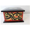 Image 4 : Haida Decorated Wooden Box