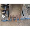 Image 12 : Qty 2 Buckets & 1 Auger