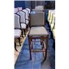 Image 2 : SET OF 5 MATCHING BAR STOOLS