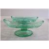 Image 3 : (2) Vintage Uranium Glass Banana Split Ice Cream Bowls