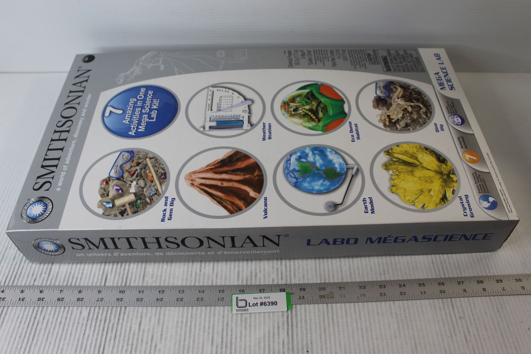 Smithsonian Mega Science Lab Kit - In Box - Bodnarus Auctioneering