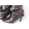 Image 4 : (2) Ladies Leather Shoes/Boots (Size 7)