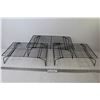 Image 1 : (3) Folding Wire Cooloing Racks