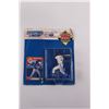 Image 2 : Kenner Starting Lineup Sports Superstar Collectibles 1995 Carlos Delgado - Card Damaged (As is Condi