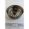 Image 1 : Bundt Pan and Cake Form - West Germany