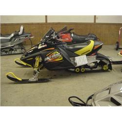 2003 Ski Doo MXZ 800