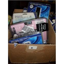 BOX OF MISC MP3 PLAYERS