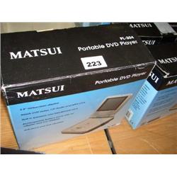 MATSUI 5.8" PORTABLE DVD PLAYER