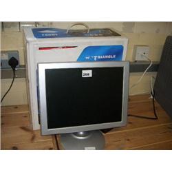 15" TRIANGLE MONITOR