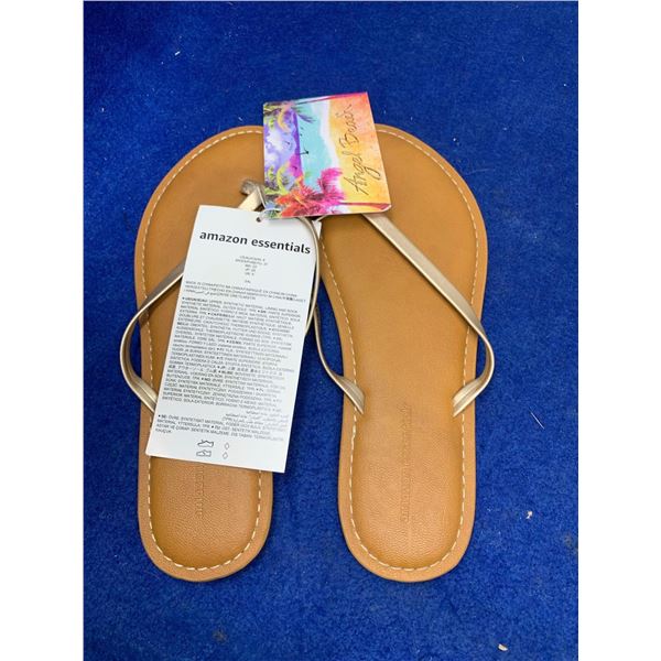 Angel Beach Sandals (size 6)