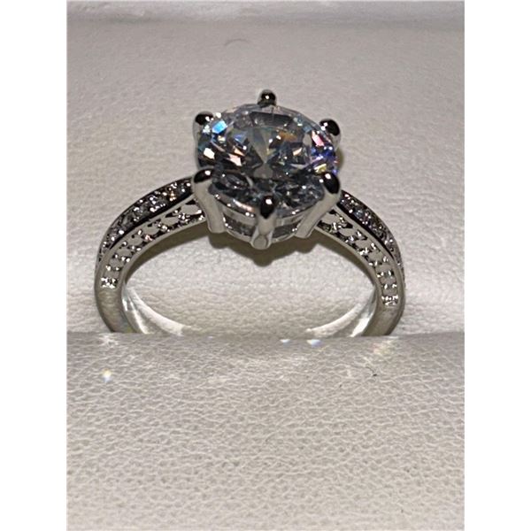 Ladies Brilliant Cut round 1.0 carat Bezel Set Solitaire Engagement Ring