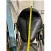 Image 5 : Black leather motorcycle seat
