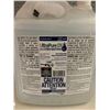 Image 2 : UltraPure DEF Diesel Exhaust Fluid 9.46L