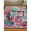Image 1 : Barbie Dream House Playset
