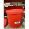 Image 2 : Lot of 3 Mini Garbage Cans with 2 lids