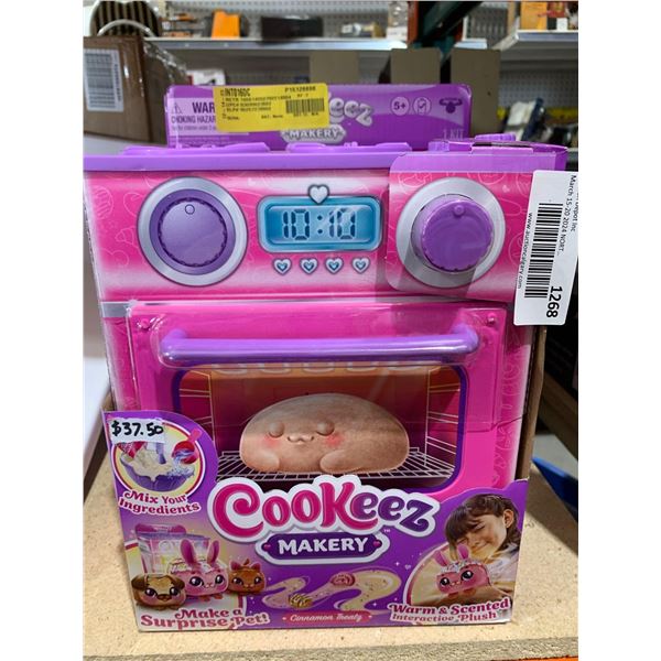 Cookeez Makery Cinnamon Treatz