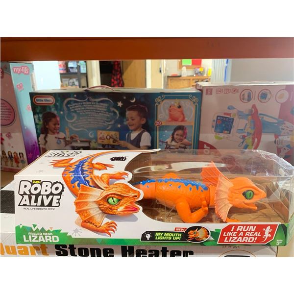 Robo Alive Frilled Neck Lizard Real Life Robotic Pets