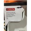Image 2 : Delta Multi-Grip  Tub Safety Bar White