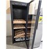 Image 4 : * NEW  Scratch & Dent *  ArteVino  OXYVD8WCOUS by EuroCave 200 Bottle Free Standing Wine Cellar with