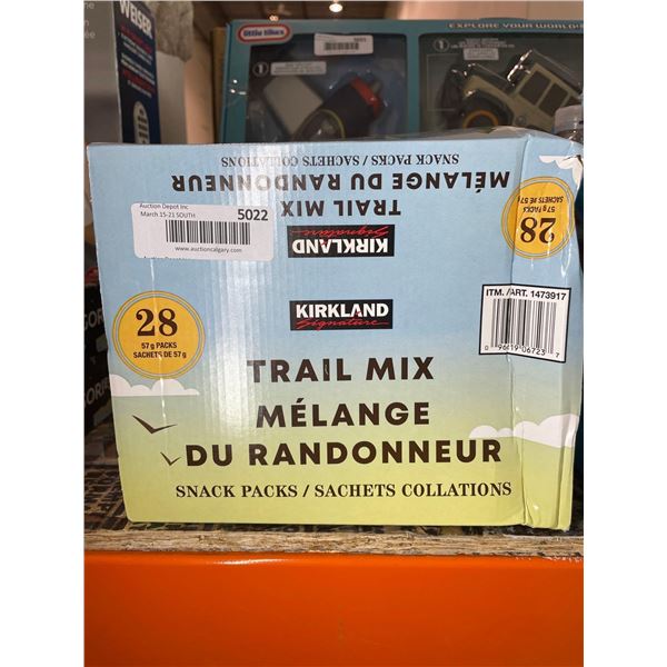 Kirkland signature trail mix snack packs 28x57g
