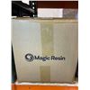 Image 2 : Magic resin art & craft epoxy resin, 1 gallon