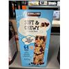 Image 1 : Kirkland soft & chewy chocolate chip granola bars