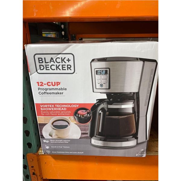 Black & Decker 12 cup programmable coffee maker