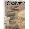 Image 2 : Calvin Klein luxury pillows, lot of 2 Queen size