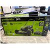 Image 3 : Greenworks pro 80volt battery powered lawnmower with extra 80volt battery