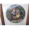 Image 3 : 3 M.J Hummel Plate Displays (12 plates)