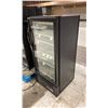 Image 2 : TRUE ( GDM-10HC-TSL01 ) SINGLE DOOR GLASS FRONT COMMERCIAL BEVERAGE COOLER