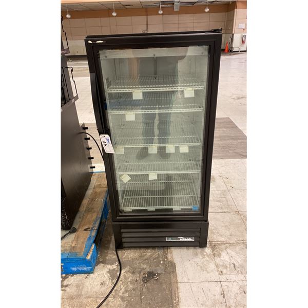TRUE ( GDM-10HC-TSL01 ) SINGLE DOOR GLASS FRONT COMMERCIAL BEVERAGE COOLER