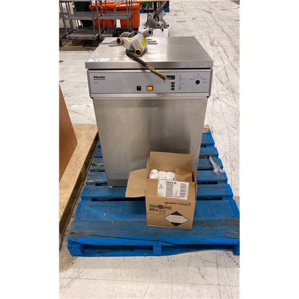 MIELE PROFESSIONAL G 7859 STAINLESS STEEL FRONT LOAD DIGITAL DISPLAY COMMERCIAL DISHWASHER