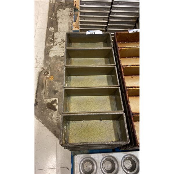 STACK OF STAINLESS STEEL COMMERCIAL 5 SECTION BREAD PANS - APPROX. 8