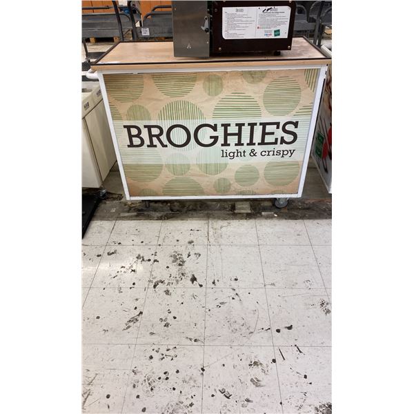 MOBILE COMMERCIAL SAMPLE CART WITH SCREEN