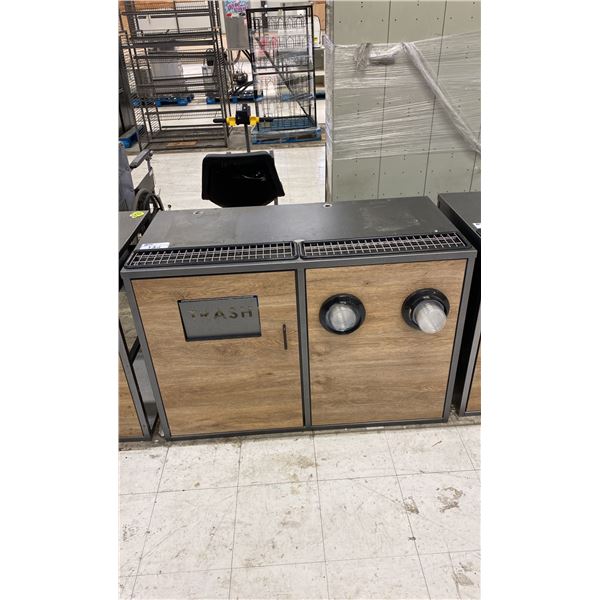 METAL COMMERCIAL SINGLE DOOR WASTE RECEPTACLE/ EQUIPMENT STAND