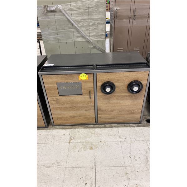 METAL COMMERCIAL SINGLE DOOR WASTE RECEPTACLE/ EQUIPMENT STAND