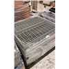 Image 2 : PALLET OF GREY METAL 46"W X 49"D MESH PALLET RACKING DECKING