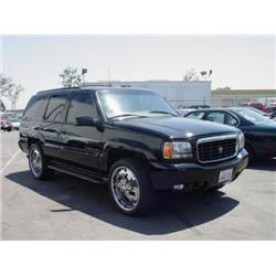 2000 Cadillac Escalade