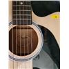 Image 2 : Fender Acoustic FA-135CE Guitar & Case Electric Tuning