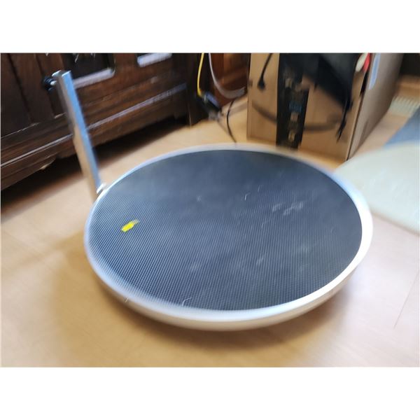 Pet Grooming Lazy Susan Pet Holder 22D