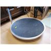 Image 1 : Pet Grooming Lazy Susan Pet Holder 22D
