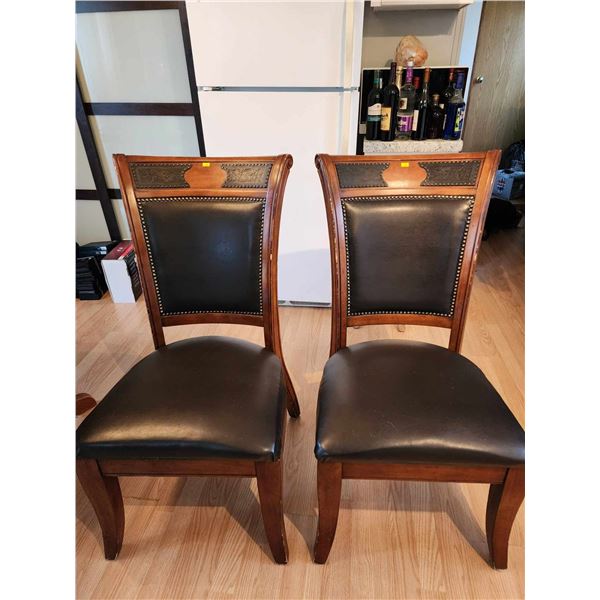 Set Of 4 Vintage Leather Chairs Some Cat Scratches On Leather - Heavy Duty