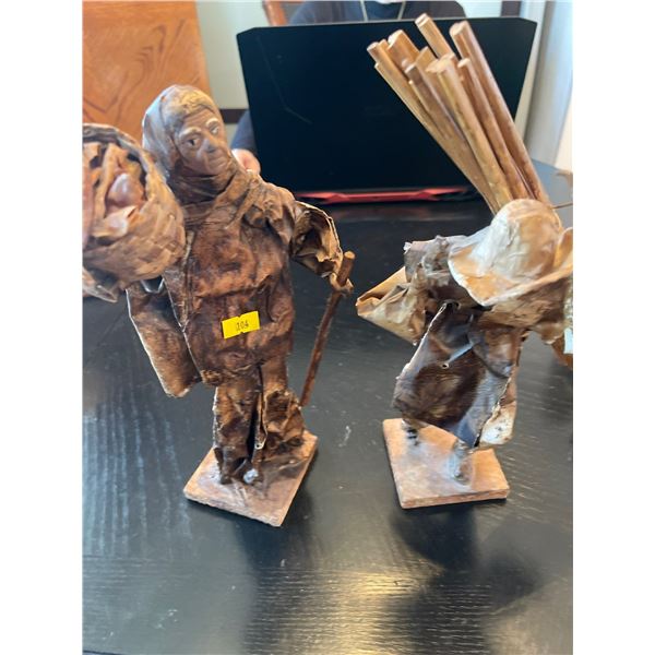 Papier - Mache Figures