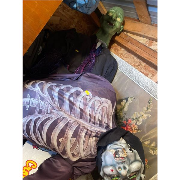 Halloween Decor Collection