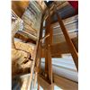 Image 1 : Solid Wood Painters Easel